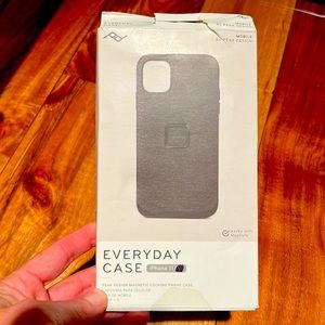 Peak Design iPhone11 case NEW